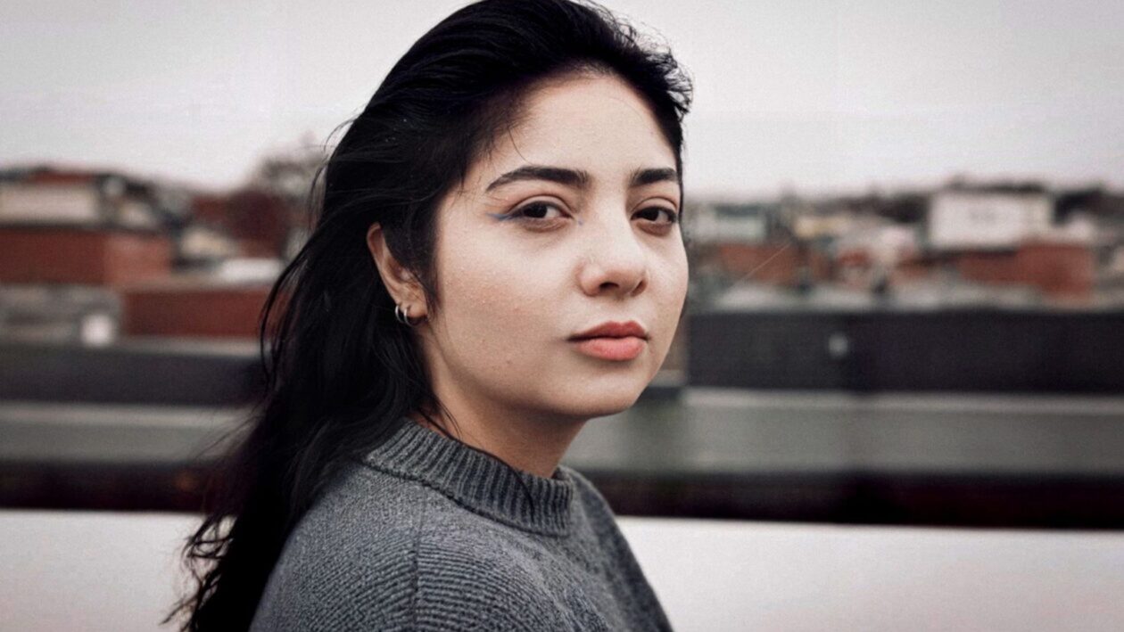 Ghazal Abdollahi ist Aktivistin und Künstlerin. Sie kämpft für die politischen Gefangenen im Iran. Foto: privat