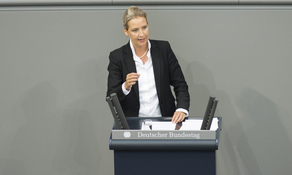 Dr. Alice Weidel, AfD, als erste Rednerin bei der Generalaussprache der Haushaltsdebatte. Simone M. Neumann/Deutscher Bundestag