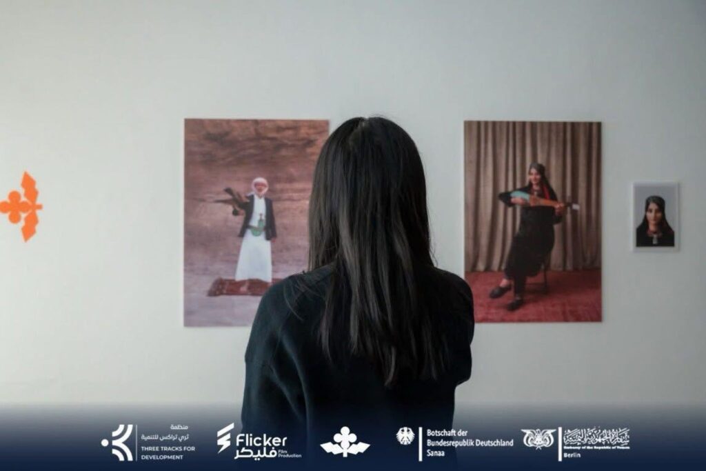 Jemenitische Gemälde und visuelle Werke in der Ausstellung „Jemen durch die Augen seiner Jugend” in Berlin
— Foto: privat