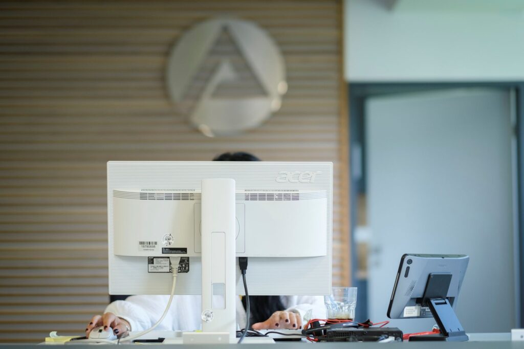 مبنى وكالة العمل (Agentur für Arbeit) في ولاية هيسن، وهي الجهة المسؤولة عن دعم الباحثين عن عمل، وتقديم خدمات التوظيف والتأهيل المهني-Bild: AmalFrankfurt