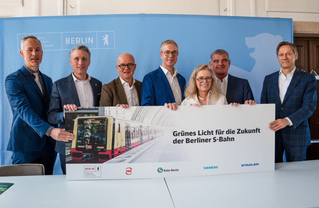 Берлін, 16.07.2026. S-Bahn Berlin, Siemens Mobility та Stadler Deutschland отримали масштабне замовлення на новий рухомий склад. Фото – Volker Emersleben/Deutsche Bahn AG