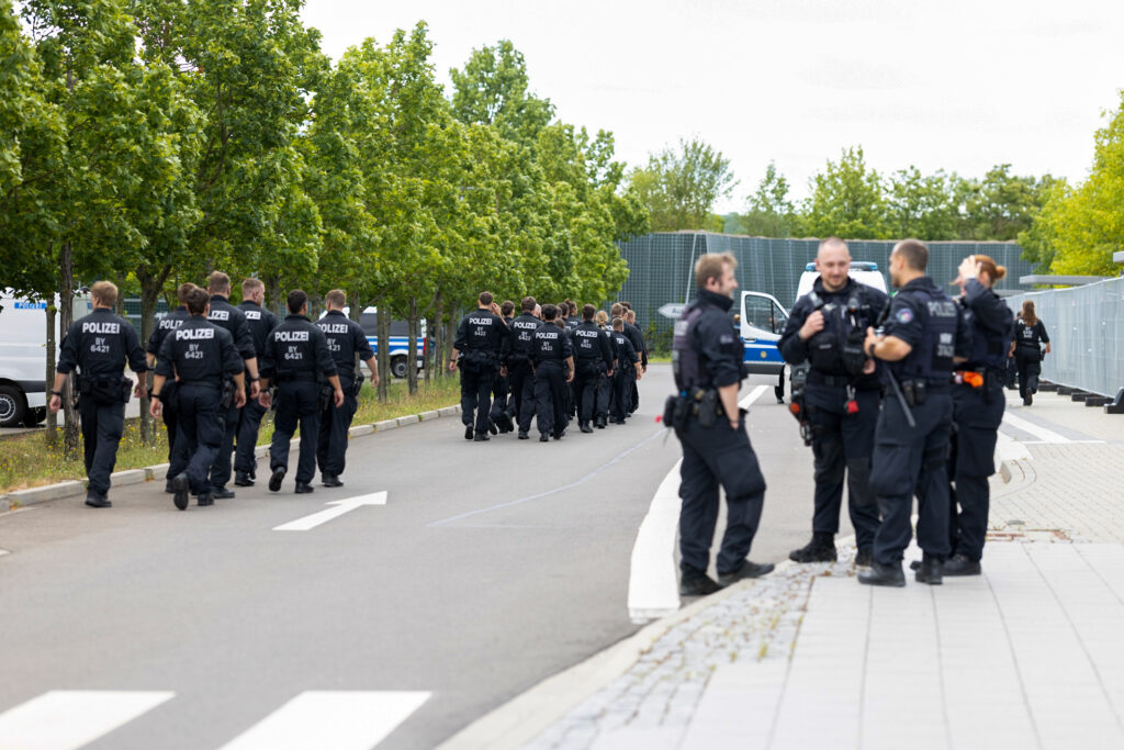 شرایط امنیتی شدید در ارفورت در آستانه برگزاری نشست AfD
Foto: epd-bild/Paul-Philipp Braun