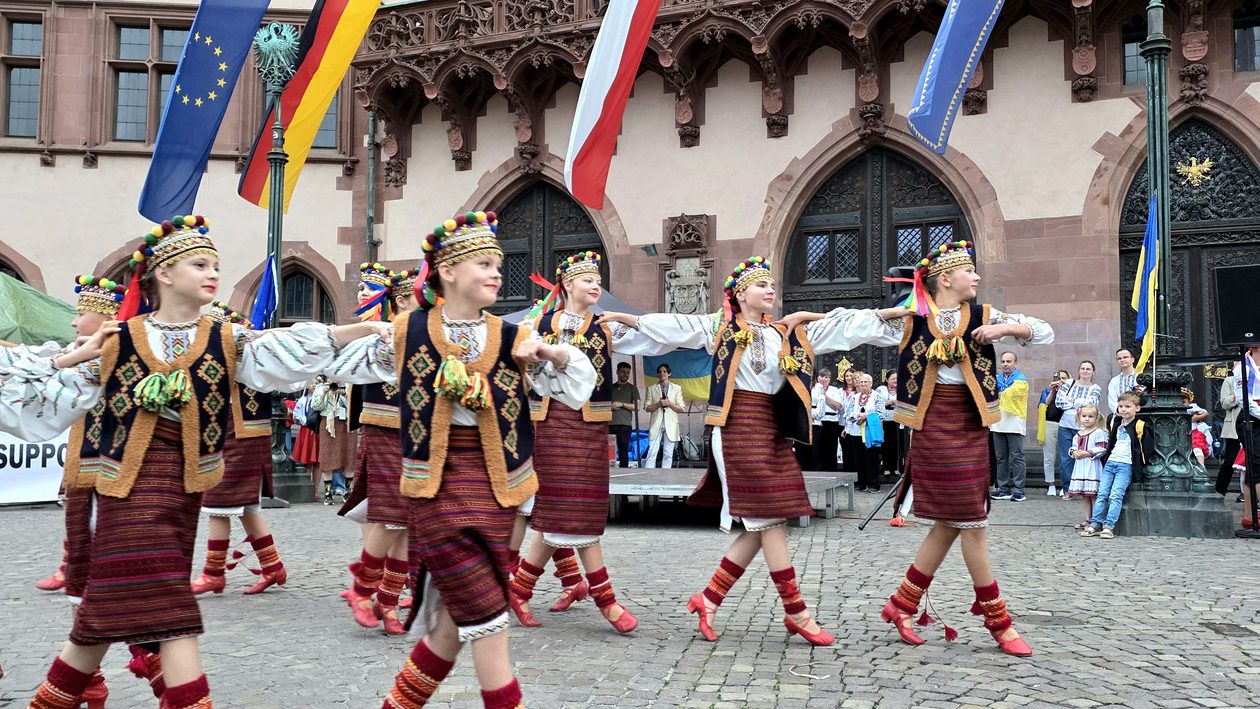 Демонстрація на головній площі Франкфурта. Фото - Amal News/Tamriko Sholi
