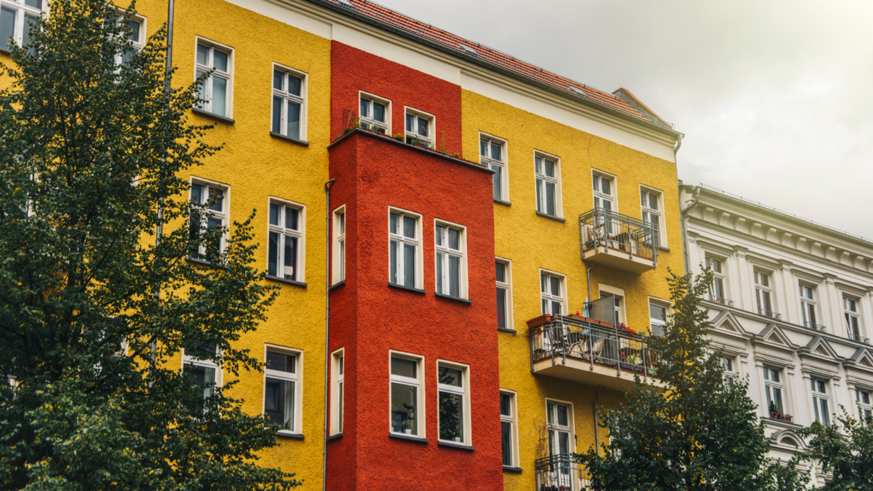 مشکل مسکن یکی از موضوع‌های اصلی رقابت احزاب در انتخابات برلین است Foto: MarioGuti/Canva pro