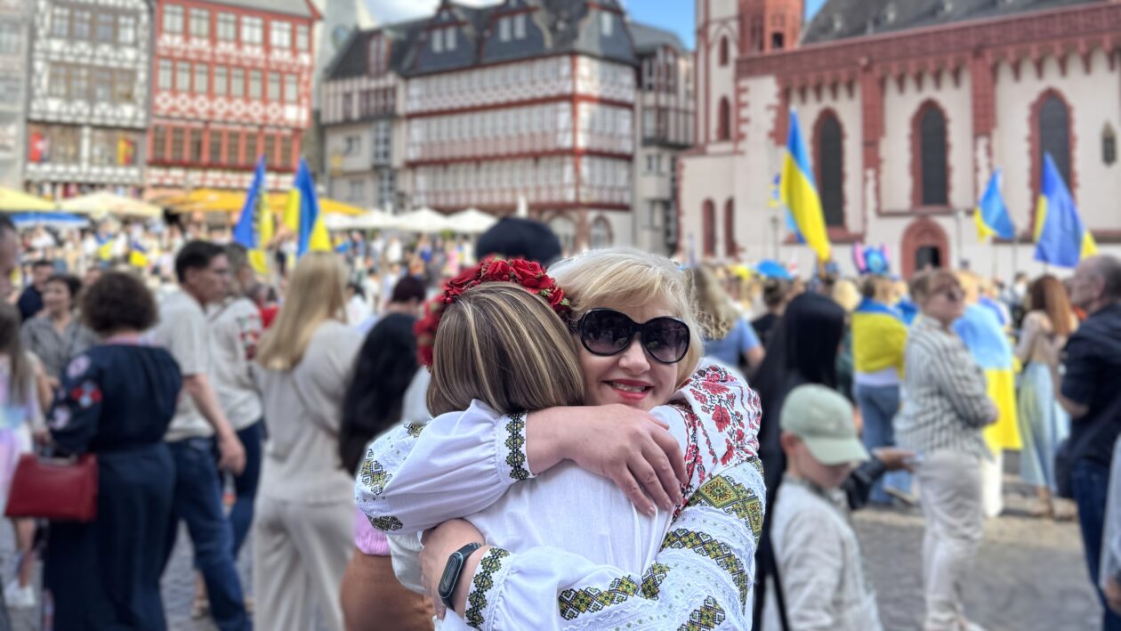 Мітинг до Дня Незалежності України у Франкфурті-на-Майні, 24 серпня 2025. Фото - Вікторія Черникова-Берездецька/Amal News
