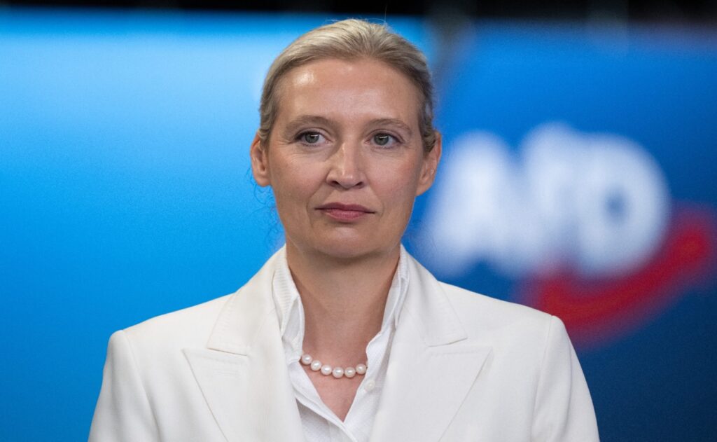 صورة لرئيسة حزب «البديل من أجل ألمانيا» أليس فايدل (Foto: Sebastian Kahnert/dpa)