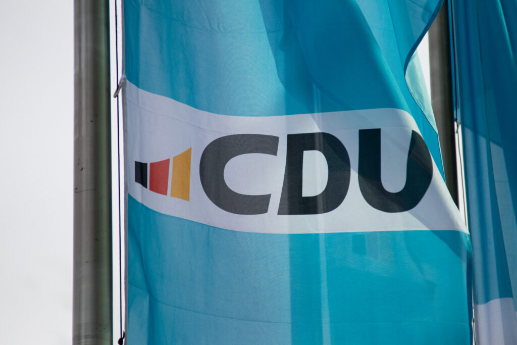 پرچم حزب دموکرات مسیحی برلین  Bild: CDU / Christiane Lang

