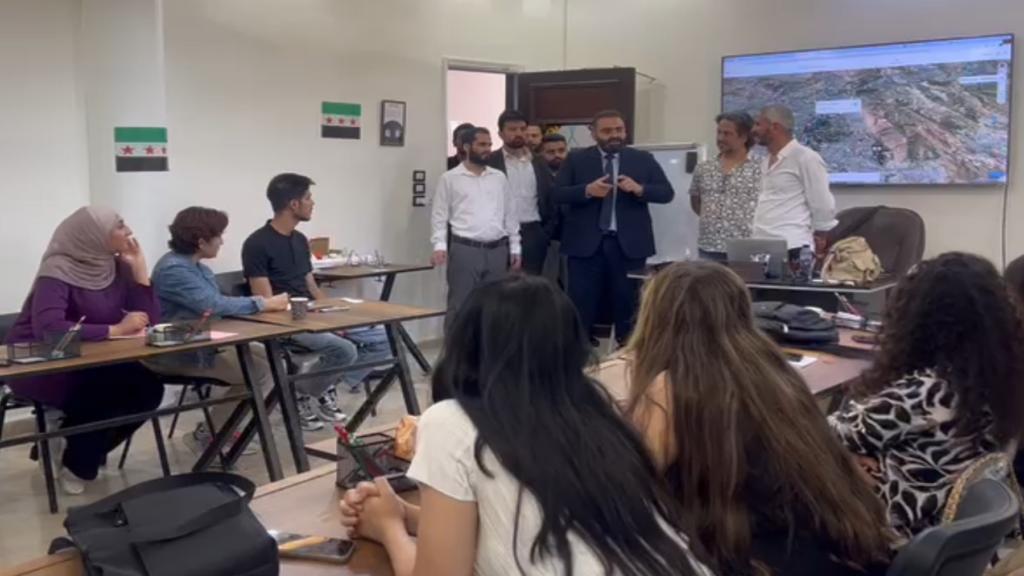 زيارة وزير الإعلام السوري للمدرسة الألمانية السورية للصحافة Foto: Abdolrahman Omaren