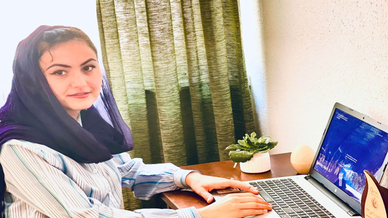 Foto: Kahkashan Kofi نامزد انتخابات شورای ادغام