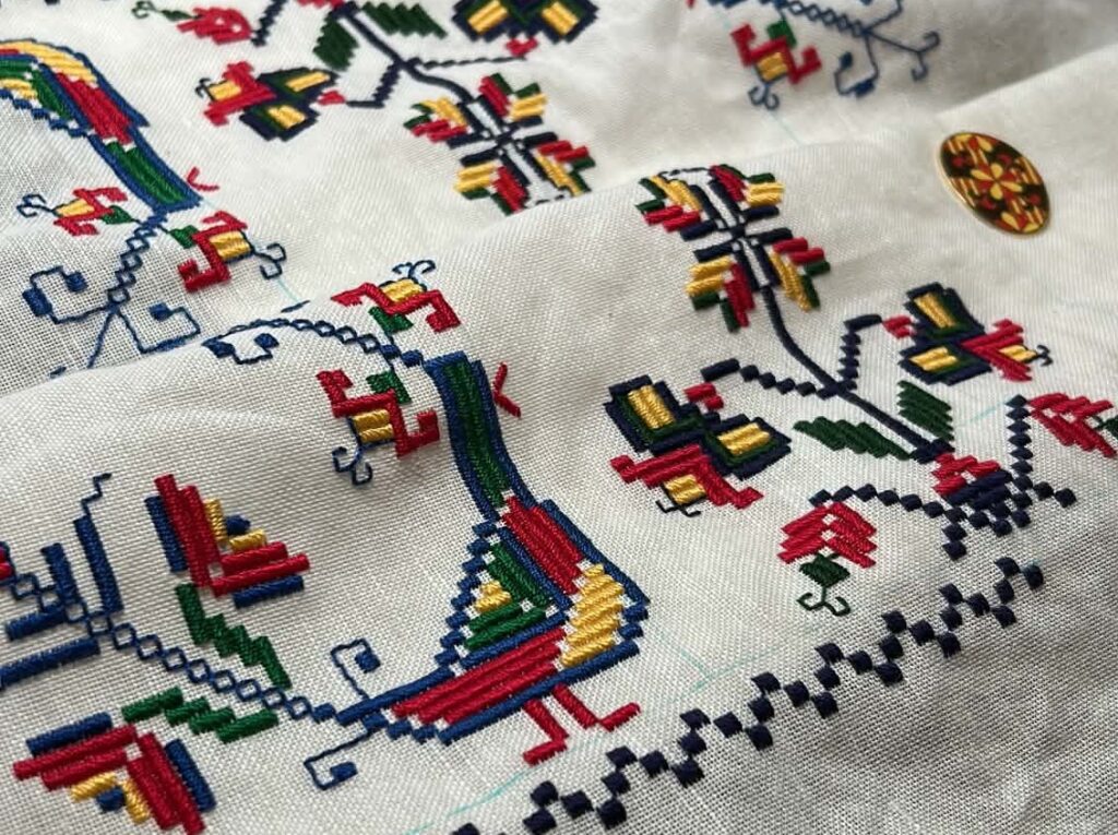 Серія майстер-класів з української вишивки