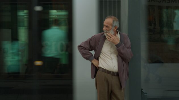 مشهد من فيلم "حوار مع البحر". Foto: MAD World