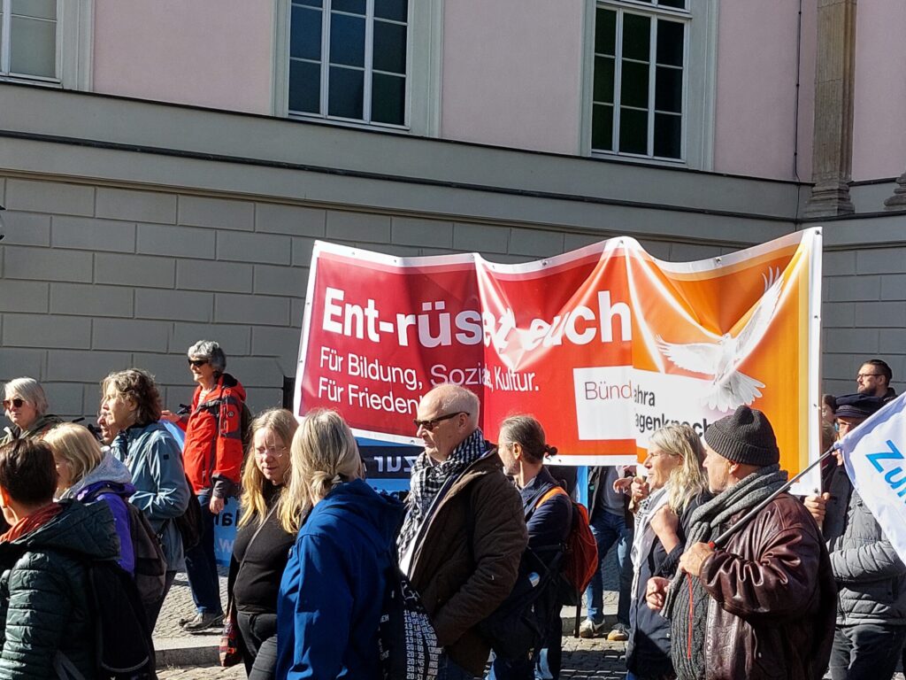 Один з антивоєнних мітингів © BSW Berlin 