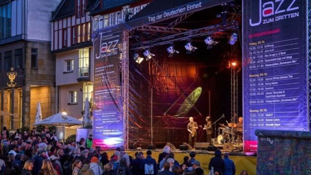 صورة للمهرجان العام الماضي في ساحة الرومر. Foto: visitfrankfurt