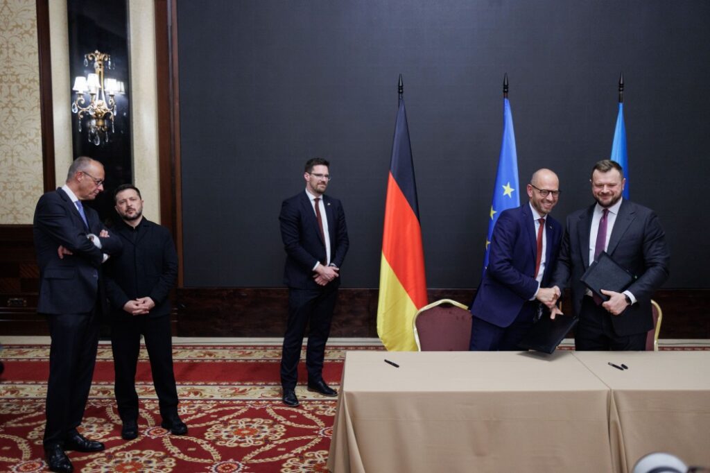© Офіс президента України
